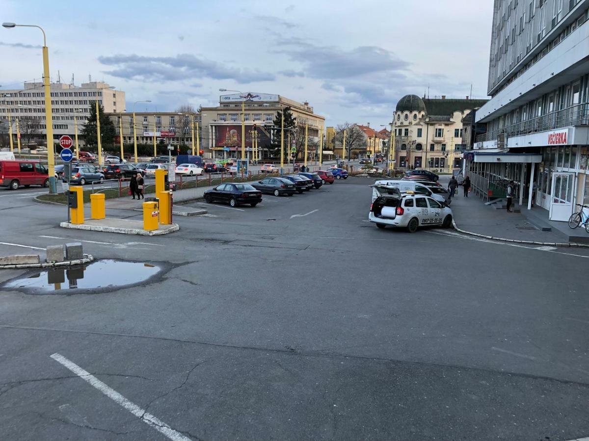 Apartman Lux Prešov Exteriör bild