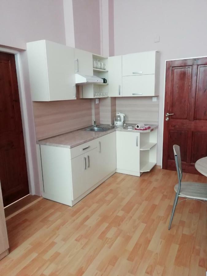 Apartman Lux Prešov Exteriör bild