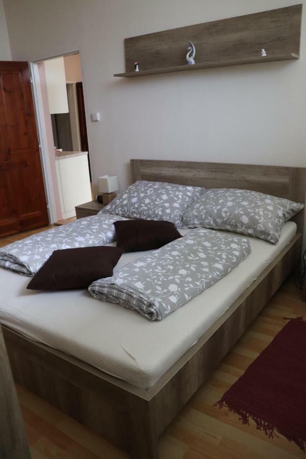 Apartman Lux Prešov Exteriör bild