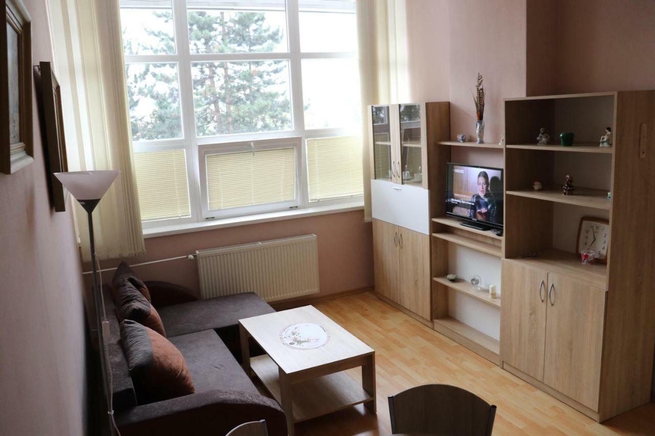 Apartman Lux Prešov Exteriör bild