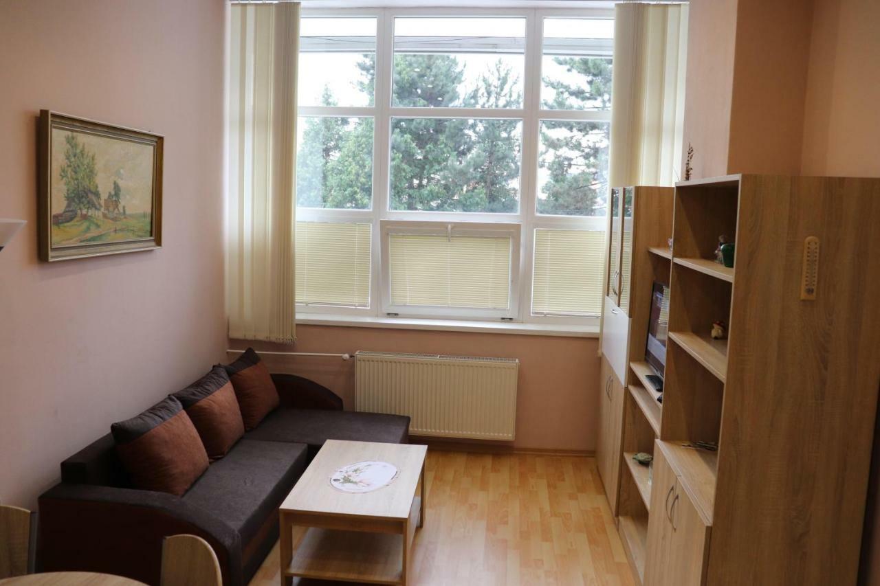Apartman Lux Prešov Exteriör bild